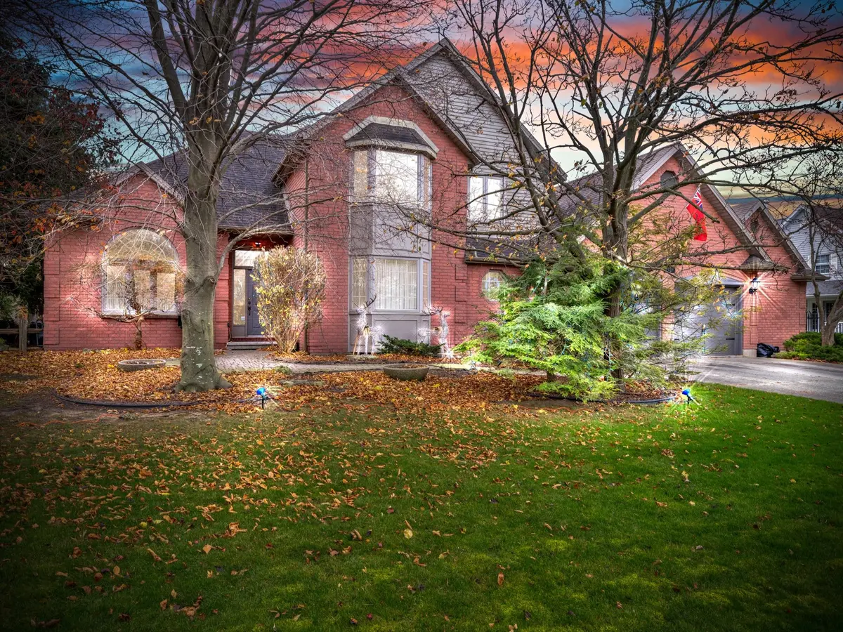 11 Cramar CRES, Chatham-kent, ON N7M 6G3