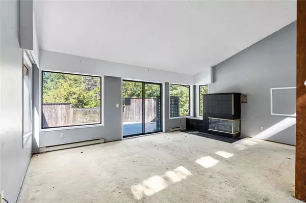 Colwood, BC V9C 3H2,777 Cuaulta Cres