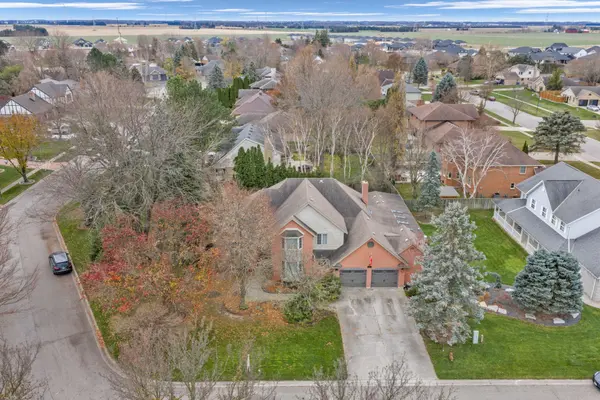 11 Cramar CRES, Chatham-kent, ON N7M 6G3