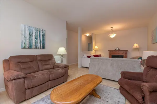 Central Saanich, BC V8M 2K1,1954 Polo Park Crt