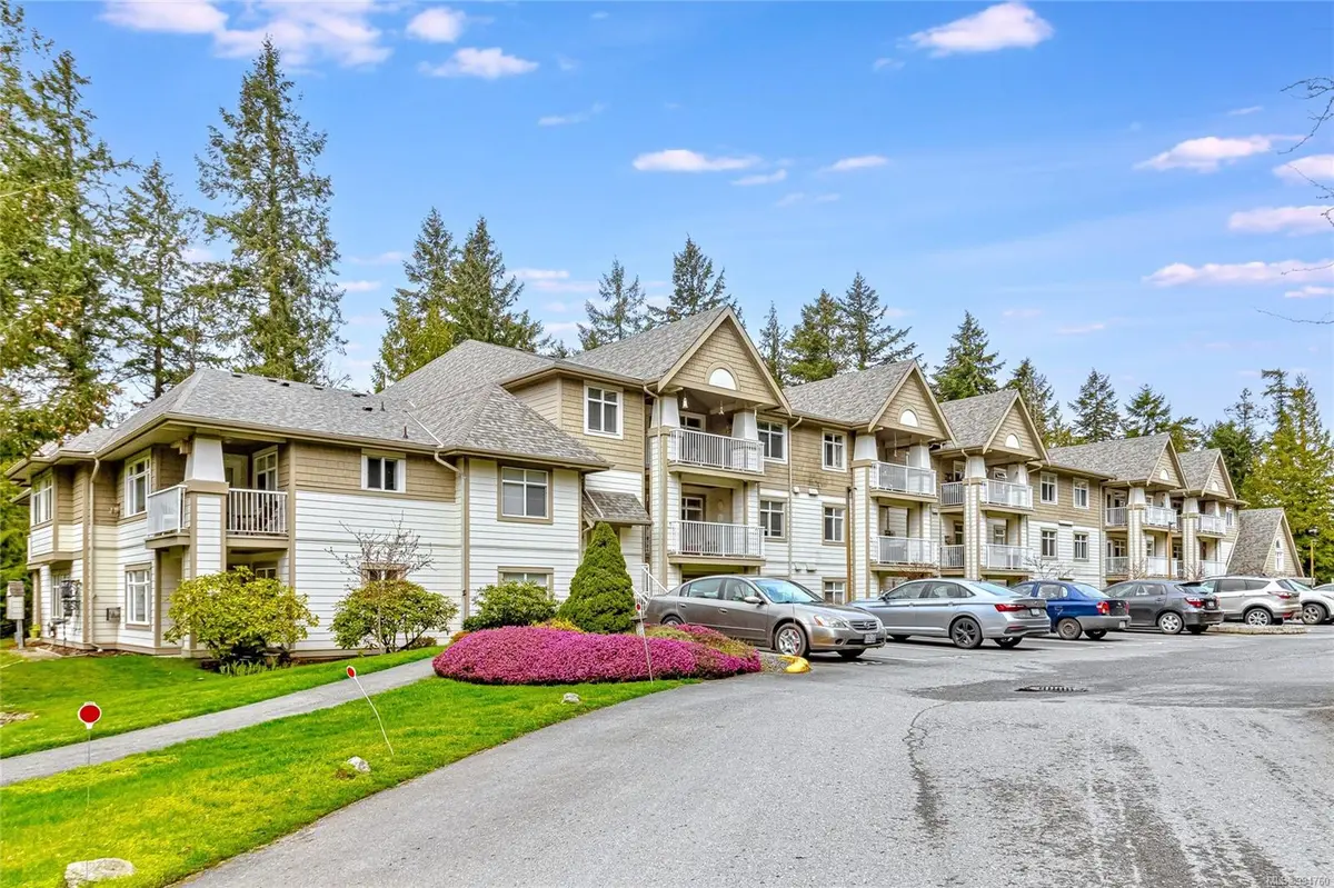 Mill Bay, BC V8H 1K9,2777 Barry Rd #210