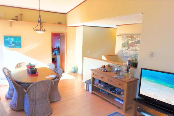 Ucluelet, BC V0R 3A0,437 Marine Dr