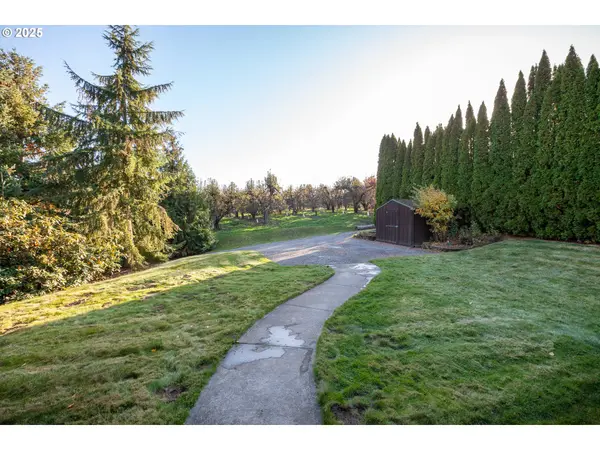 Hood River, OR 97031,3056 Highway 35