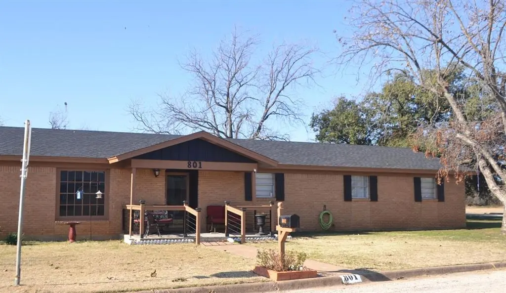 801 Westridge Circle, Breckenridge, TX 76424