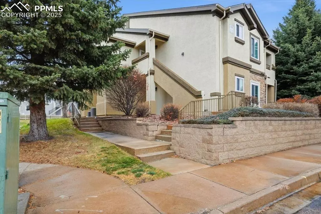 Colorado Springs, CO 80922,3976 Riviera GRV #101