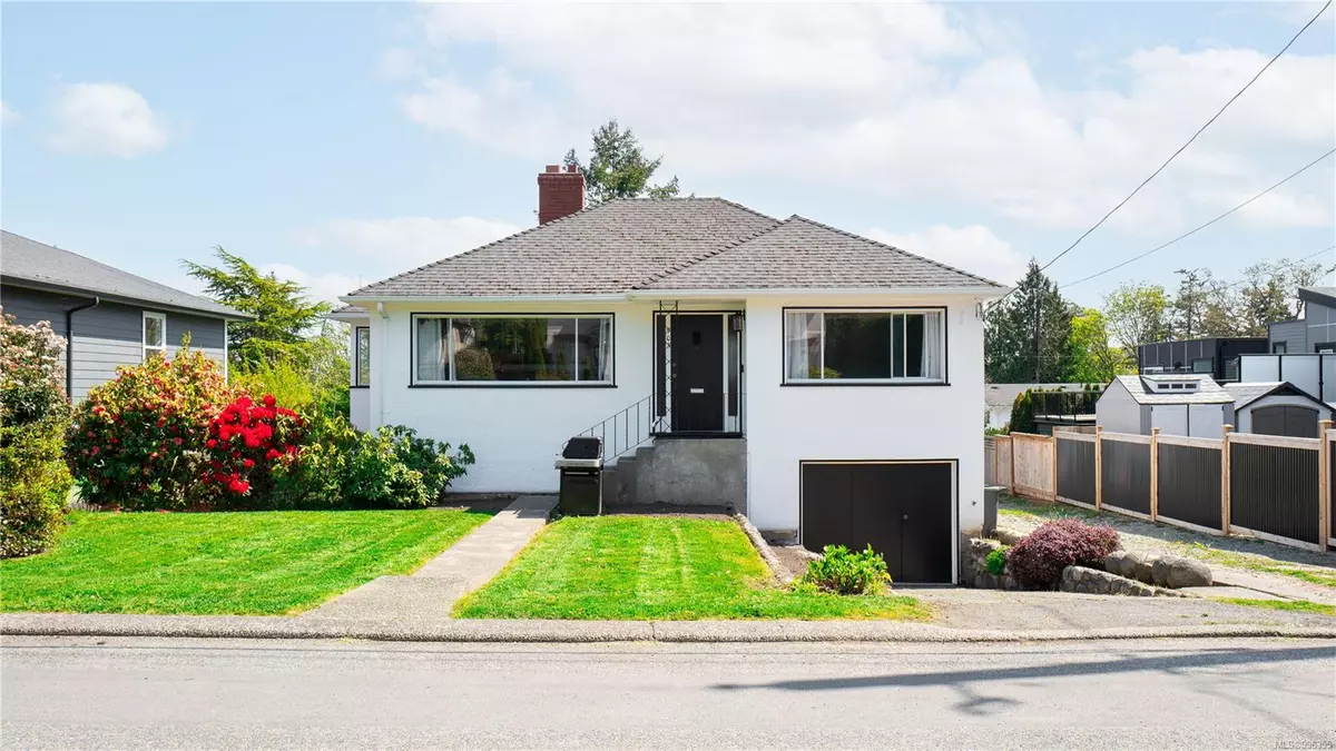 Esquimalt, BC V9A 6M3,903 Shirley Rd