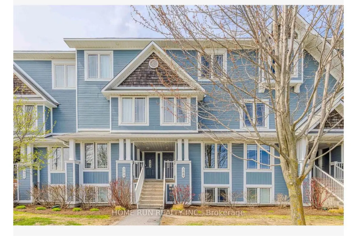 Kanata, ON K2M 3A4,390 CROWNRIDGE DR N