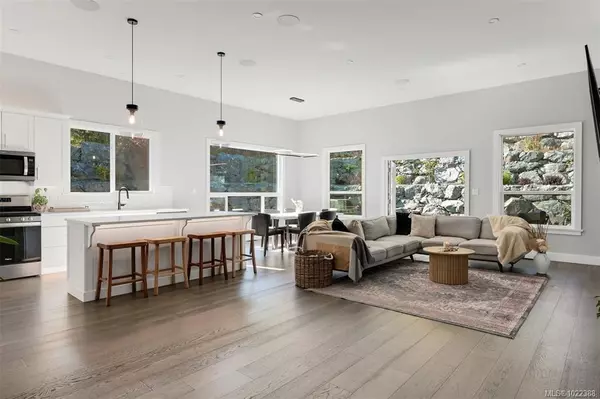 Mill Bay, BC V0R 2P1,847 Bucktail Rd