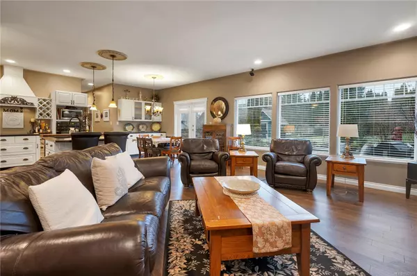 Campbell River, BC V9H 1S9,2825 Denman St