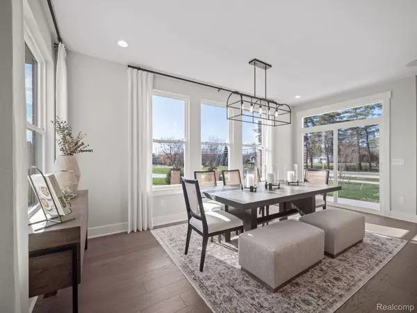 Fenton, MI 48451,4437 Edison BLVD