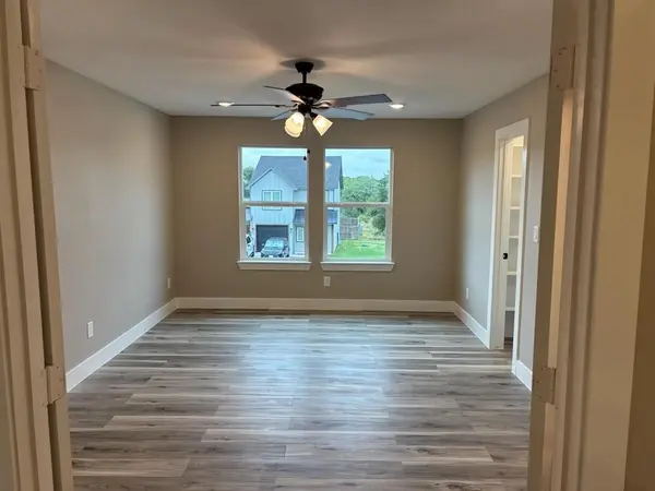 Granbury, TX 76048,3211 Brazos River Drive