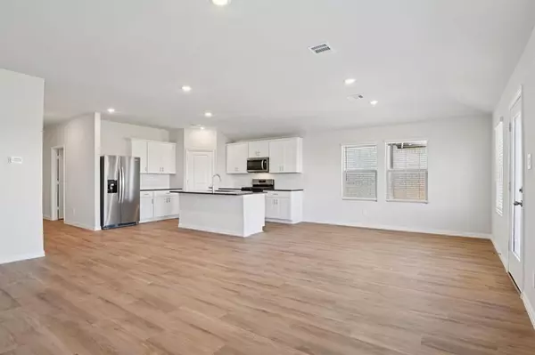 Farmersville, TX 75442,4104 Waco Drive