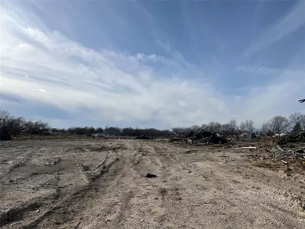 8894 FM 751, Quinlan, TX 75474