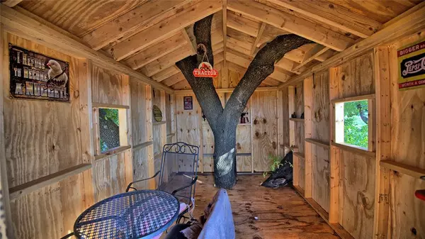 Nocona, TX 76255,1762 US Highway 82 W