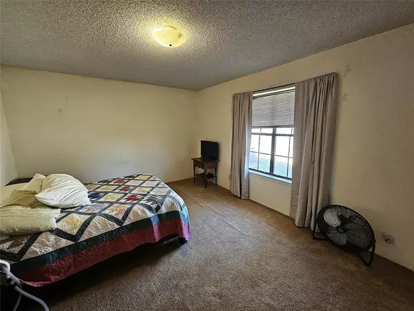 Mexia, TX 76667,1103 La Villeta Street