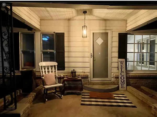 301 S Ave. H, Olney, TX 76374