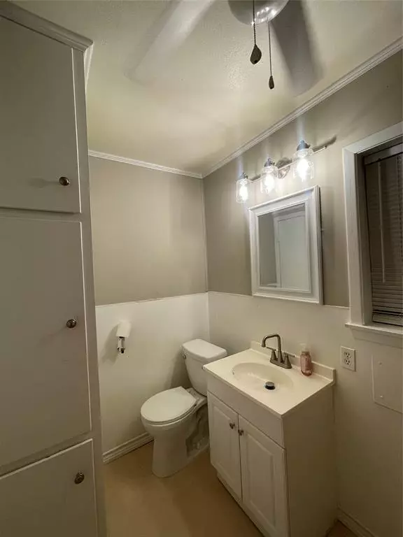 Olney, TX 76374,301 S Ave. H