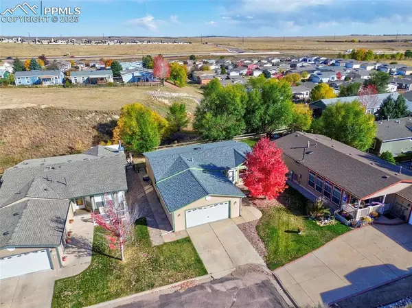 Colorado Springs, CO 80922,7711 Grizzly Bear PT