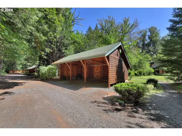 Mc Kenzie Bridge, OR 97413,56411 MCKENZIE HWY #6