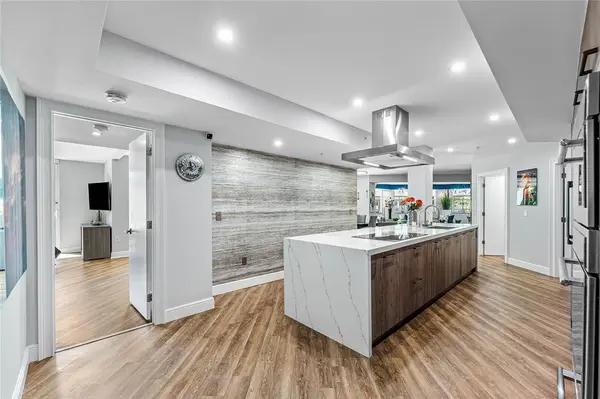 Boca Raton, FL 33432,99 SE Mizner Blvd #231