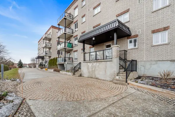 Clarence-rockland, ON K4K 0C5,2376 Albert ST #203