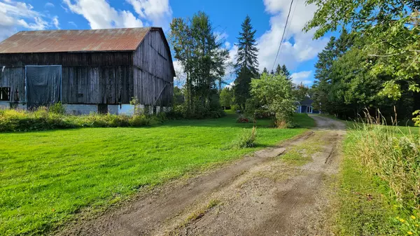 96 Pickerel & Jack Lake RD, Armour, ON P0A 1C0