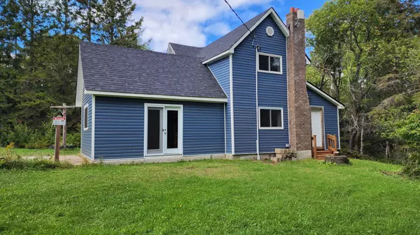 Armour, ON P0A 1C0,96 Pickerel & Jack Lake RD