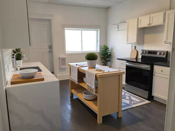 Cobourg, ON K9A 2L9,36 King ST W #Level 3