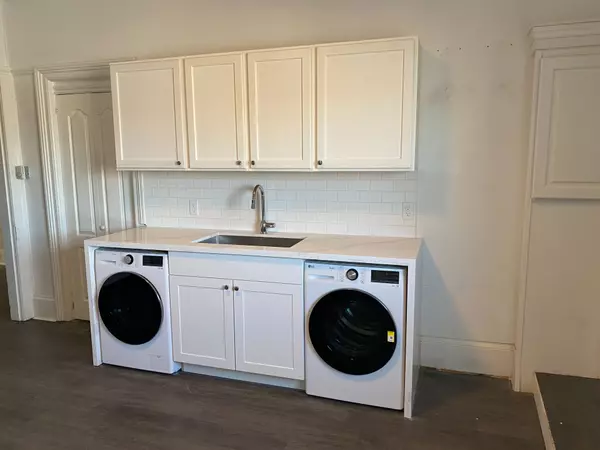 Cobourg, ON K9A 2L9,36 King ST W #Level 3