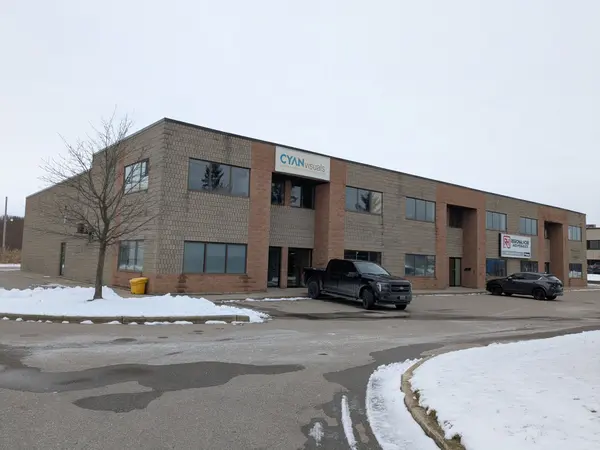 62 Plant Farm BLVD, Brantford, ON N3S 7W3