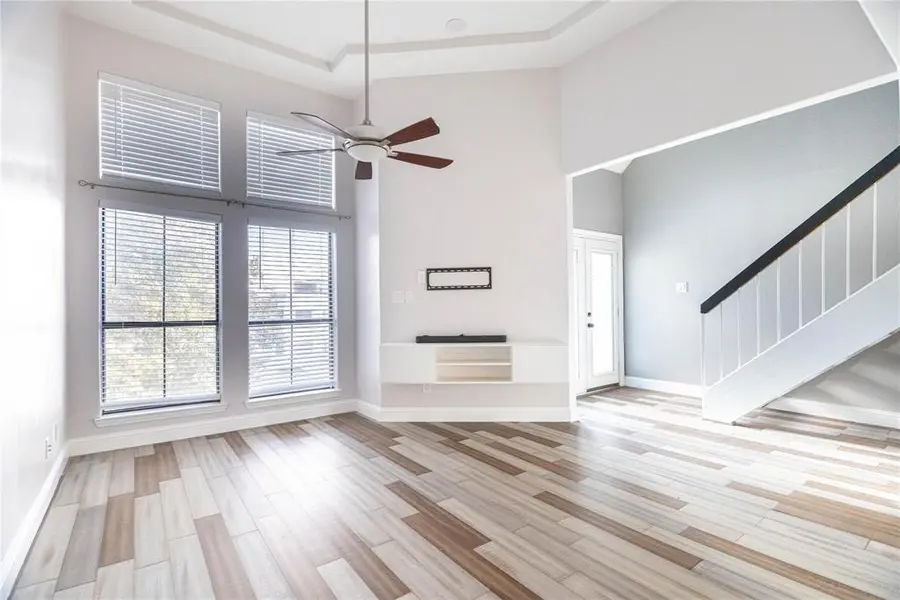 3414 Country Club Drive W #232, Irving, TX 75038