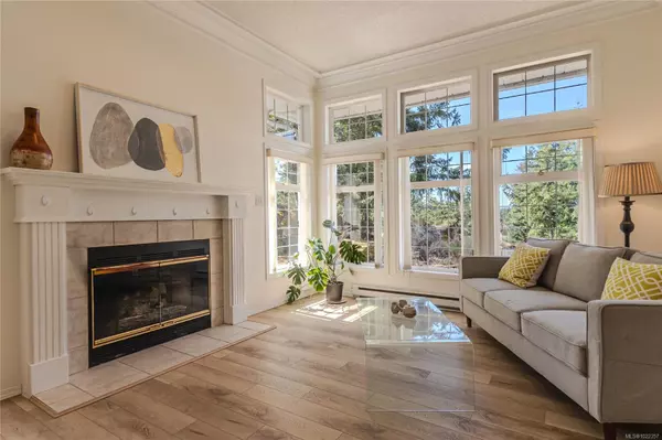 Langford, BC V9B 6C4,407 Coralee Pl