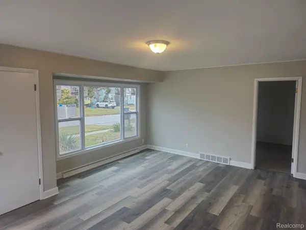 Flint, MI 48507,912 Markham ST