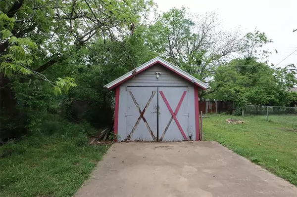 Ranger, TX 76470,431 Walnut Street