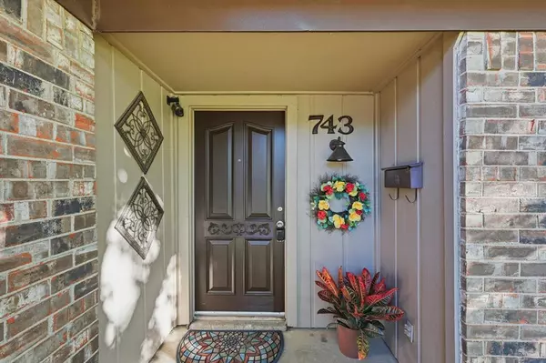 Lewisville, TX 75067,743 Idlewilde Drive