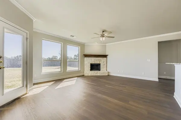 Joshua, TX 76058,124 Independence Drive