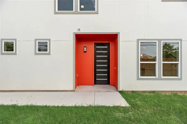 Irving, TX 75060,2326 Fairfax Drive