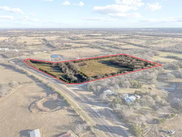 Bonham, TX 75418,285 County Road 4230