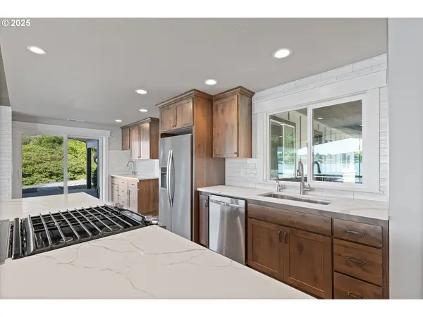 Otis, OR 97368,2997 NE LOOP DR