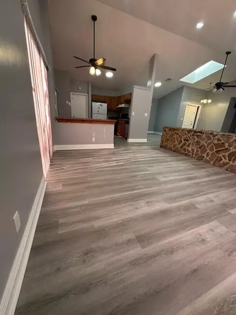 Lauderhill, FL 33351,8340 NW 51st St