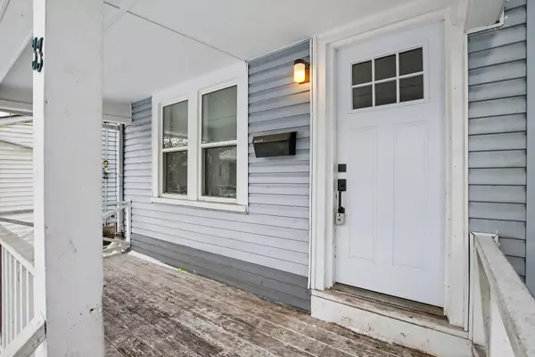 Hamilton, ON L8L 3J3,33 Dalkeith AVE