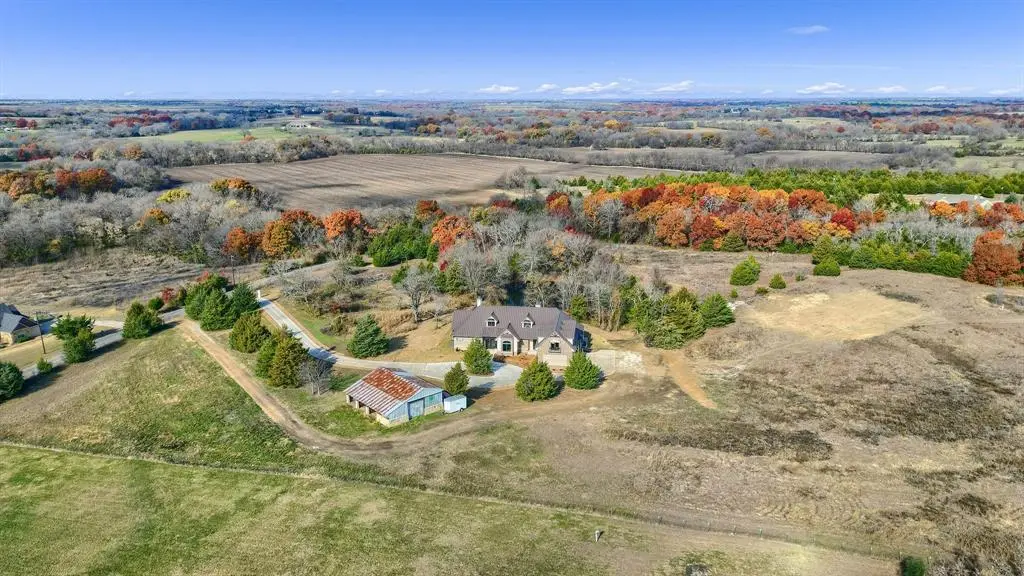 1770 Durning Road, Van Alstyne, TX 75495