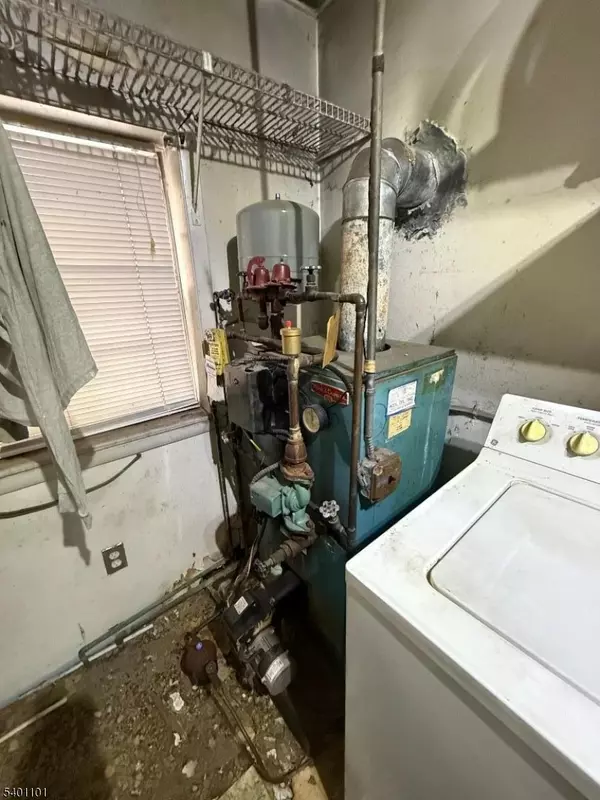 West Milford Twp., NJ 07421,109 Fairlawn Dr