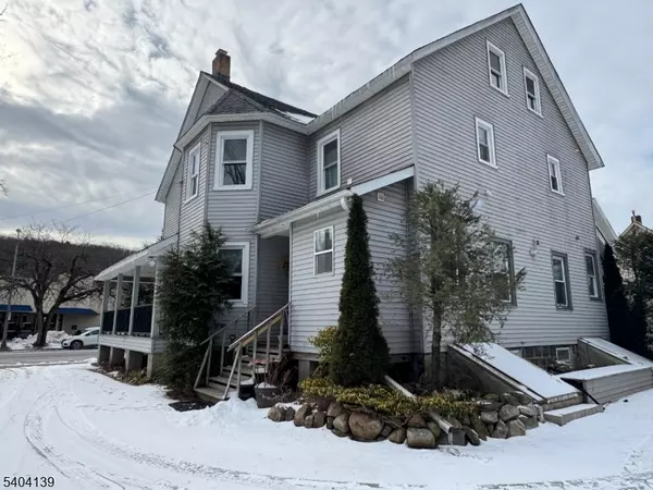 Dover Town, NJ 07801,159 E Blackwell St