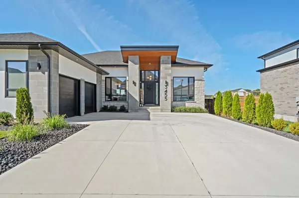 3455 Grand Oak XING, London South, ON N6P 0G7