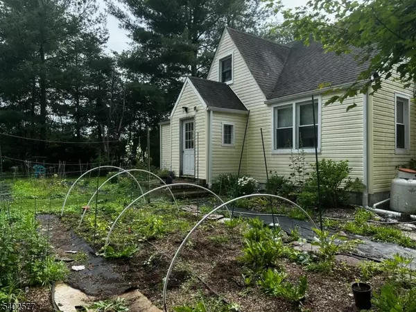 911 County road 579, Delaware Twp., NJ 08867