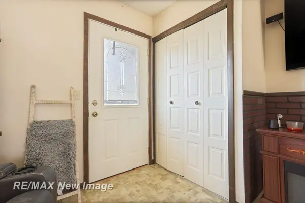 Freeland, MI 48623,4132 Meadowbrook DR