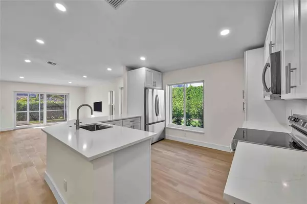 11766 NW 57th St, Coral Springs, FL 33076