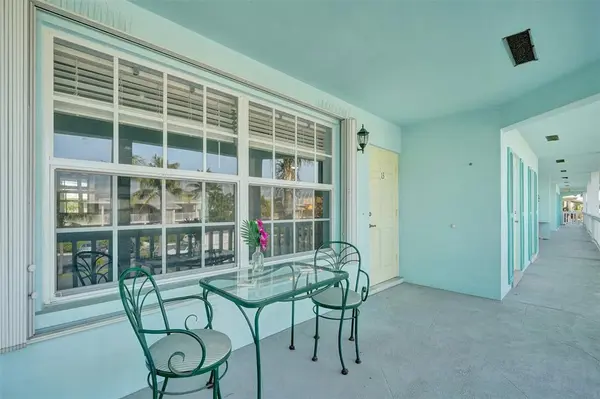 Pompano Beach, FL 33060,931 SE 9th Ave #13