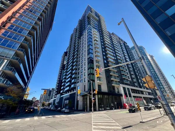 180 George ST #PH208, Lower Town - Sandy Hill, ON K1N 0G8